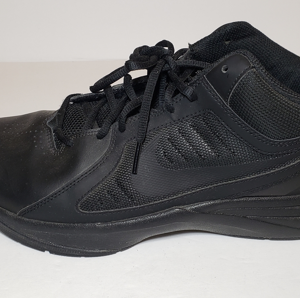 Nike Men's Overplay VIII basketball mid shoes 10
